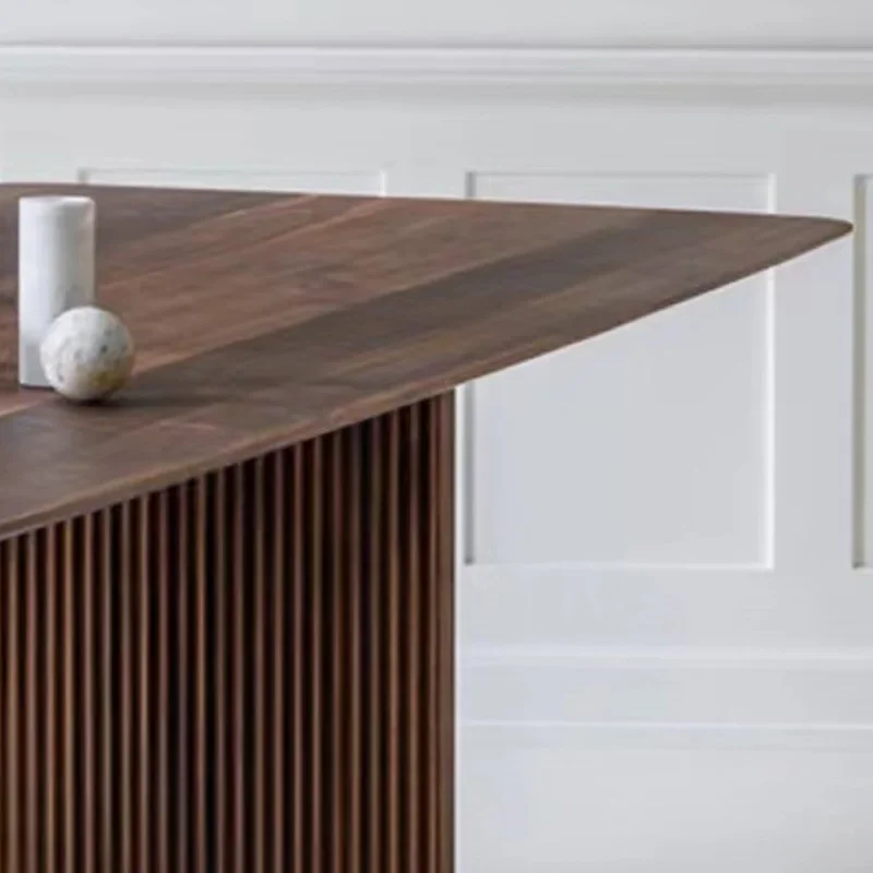 Скандинавский обеденный стол из массива дерева дизайн гостиной задний двор