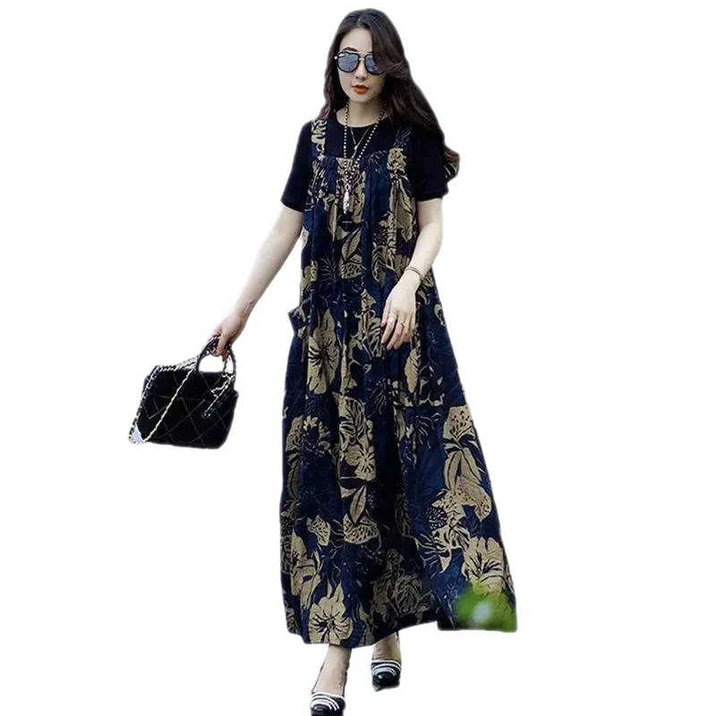 

Женское платье на бретельках с винтажным принтом и черной футболкой с коротким рукавом, свободное повседневное длинное платье, костюм из 2 п...