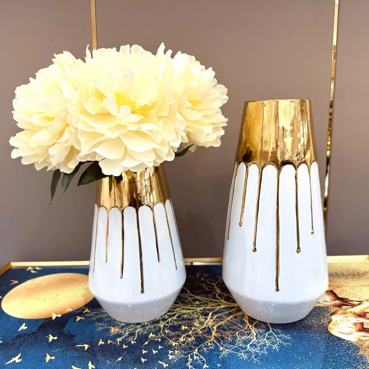 

Modern Creative Gold-Plated Ceramic Vase Living Room Decorative Flower Arrangement Model Room Soft Decoration Hallway