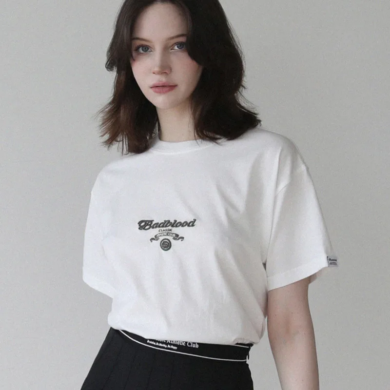 2023 new badblood top cotton white short-sleeved t-shirt women's round neck loose shoulder black pleated skirt