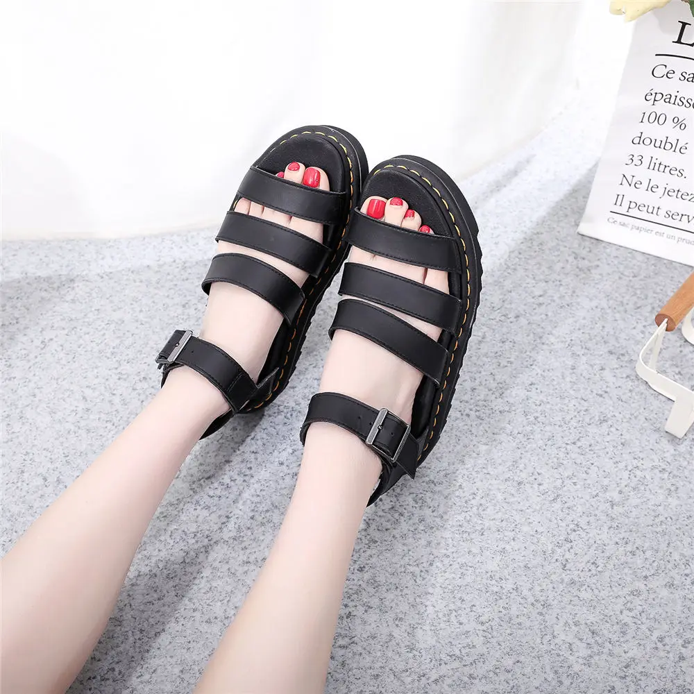 

VIP сандалии Martin