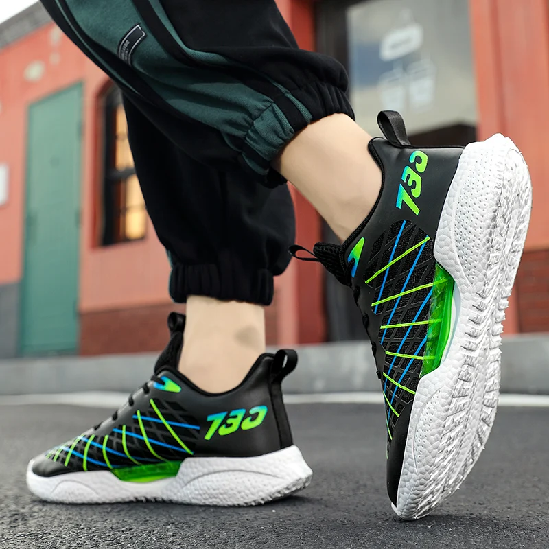 2022 New Running Mesh Men Sneakers Casual Lace-up Sneakers Breathable No-slip for Male Tennis Tourist Leisure Sports Shoes 39-44