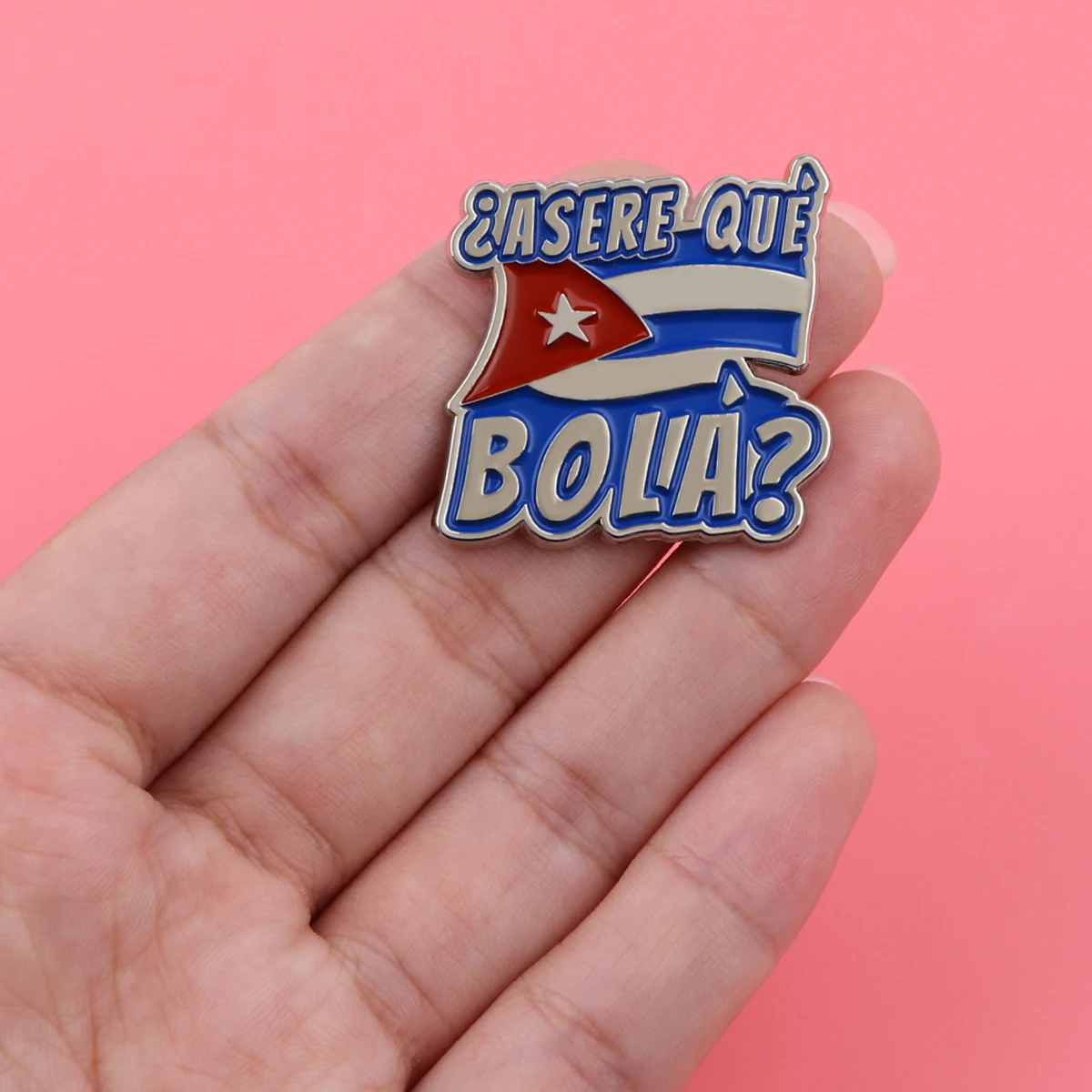 Металлическая эмалированная булавка с кубинским государственным флагом для