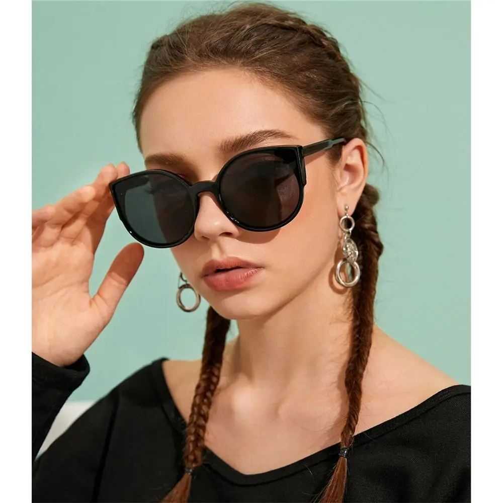 

Vintage Cat Eyes Sunglasses for Women Shades Eyewear for Driving Fishing Reflective Coated Super Light Frame UV400 Protection