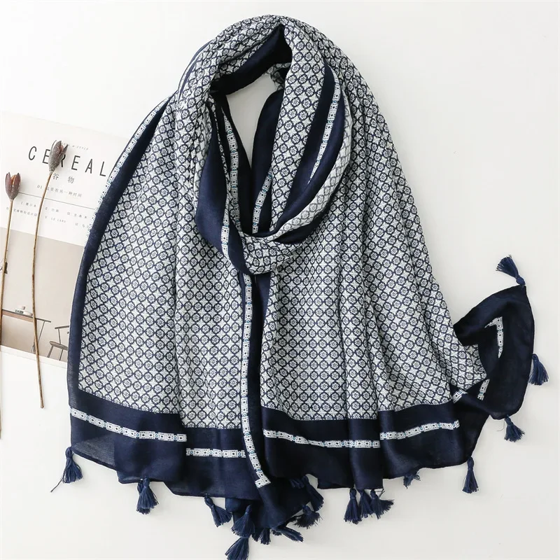 

Scarf, cotton and linen, thick satin texture, dark circular autumn and winter women's fashionable shawl, silk scarf