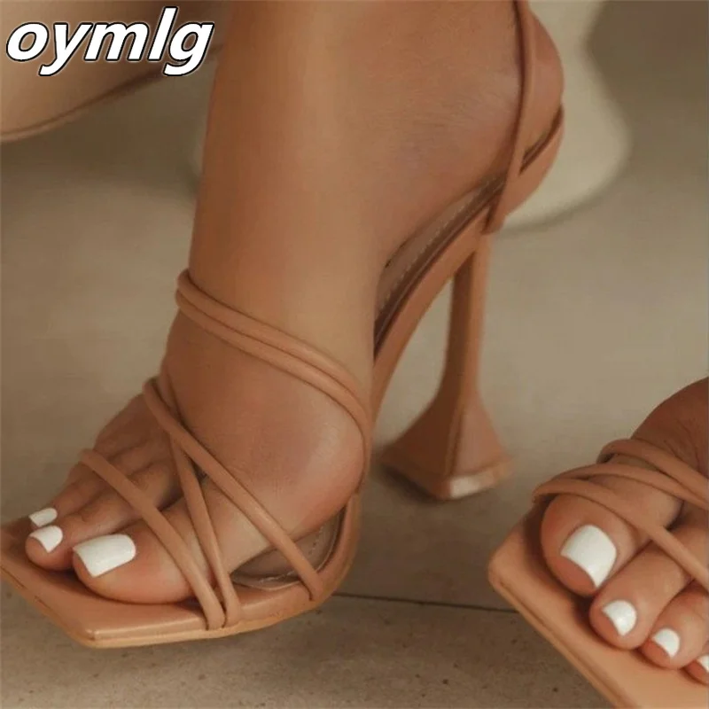 

2022 new style strappy sandals, large size new style high heels, wine glasses with thin straps, open toe sexy Roman shoes heel