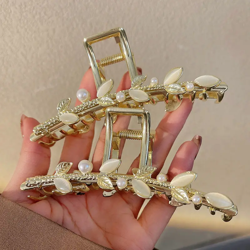 

New Korean Fashion Geometric Leaf Camellia Flower Hair Clip Claw Featured Opal Rhinestones High Quality Alloy Hair Accessories