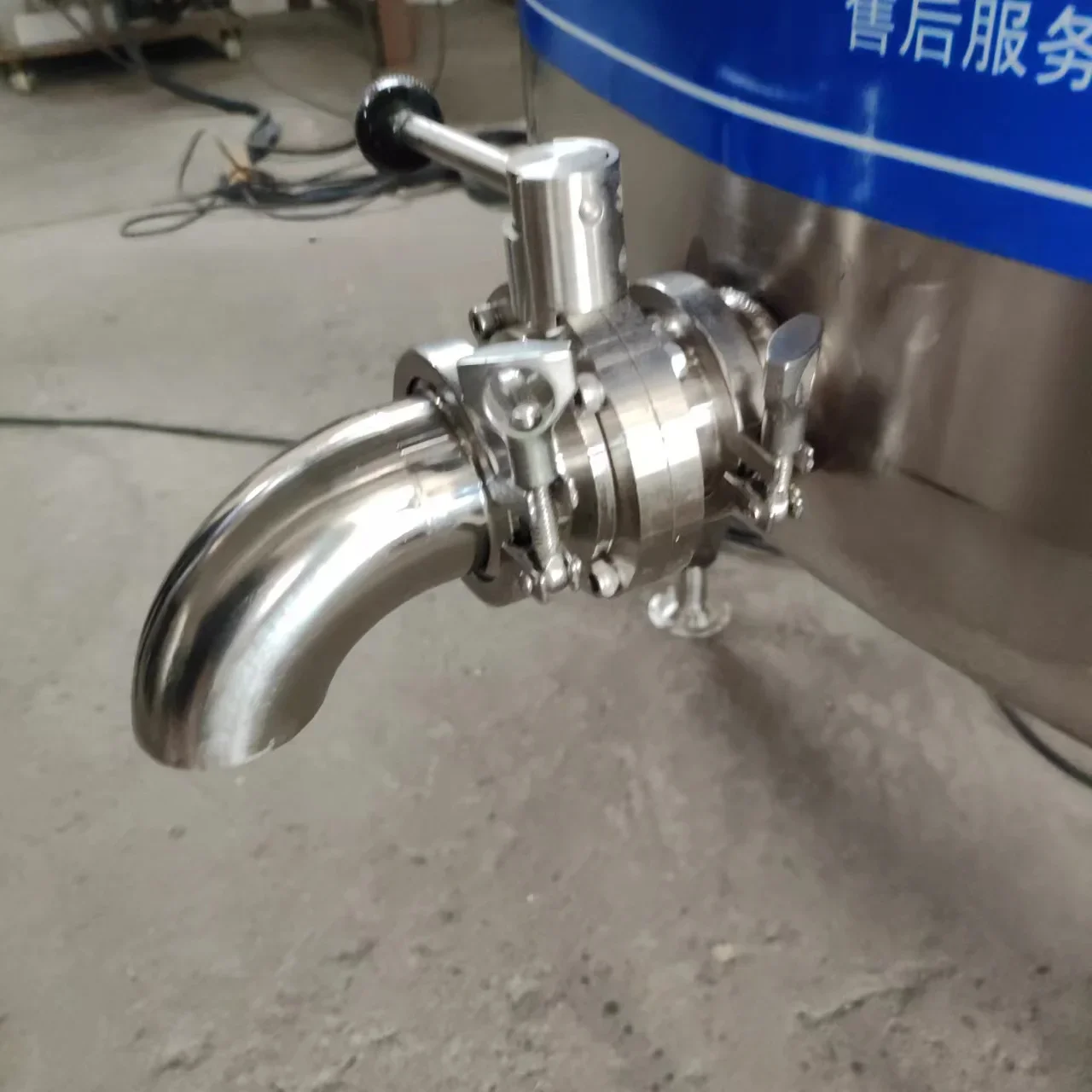 Куст для ферментации объемом 300 л с регулировкой температуры пива вина и сидений.