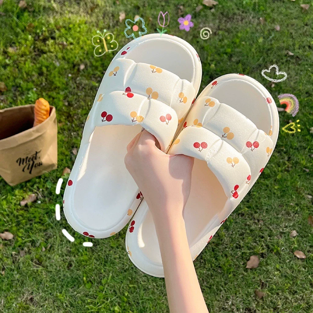 2022 Summer Women Slippers Fashion Girlish Heart Thick Soft Sole Bathroom Indoor Outdoor Beach Slides Woman Non-slip Sandals
