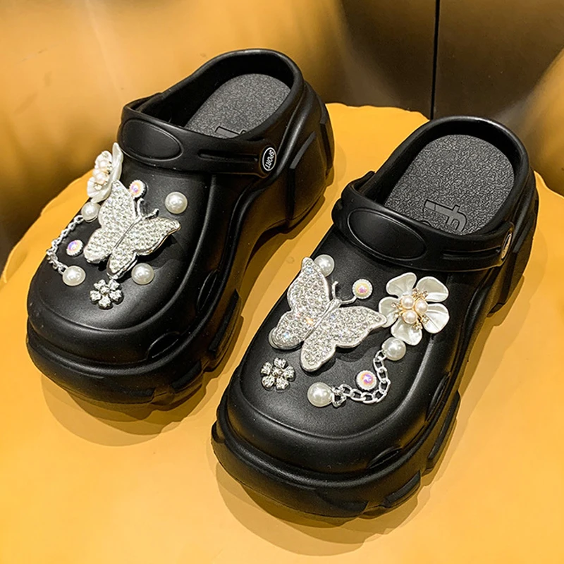 

Butterfly Flower Pearls Bling Decor Vented Clogs Slides 7CM Platfrom Outdoor Beach Sandals Summer Girls Slippers Women Shoes