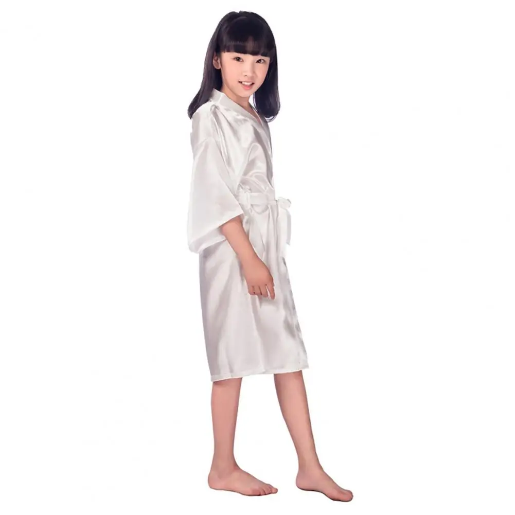 

Girls Nightgown Soft Silky Girls Nightgown Breathable Ice Silk V Neck Lace Up Loose Fit with Three Quarter Sleeves for Hot