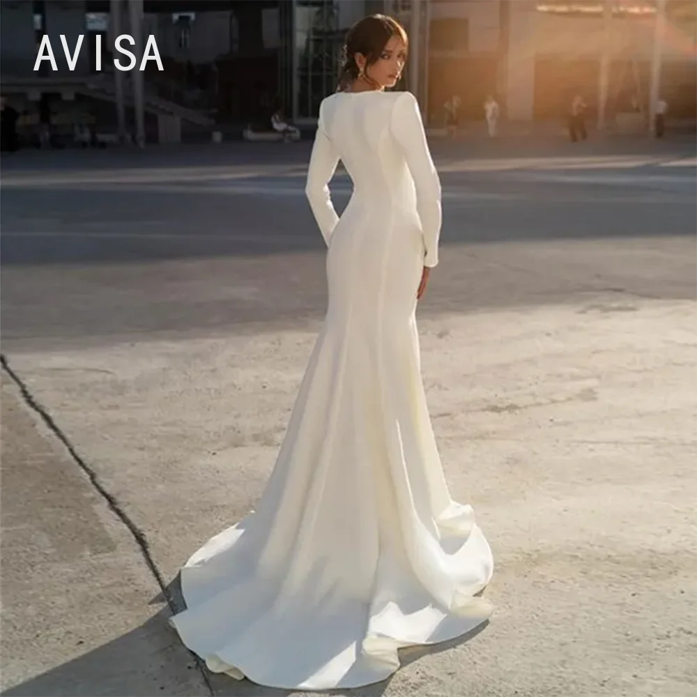 Рисунок 3 - Женское свадебное платье с V-образным вырезом