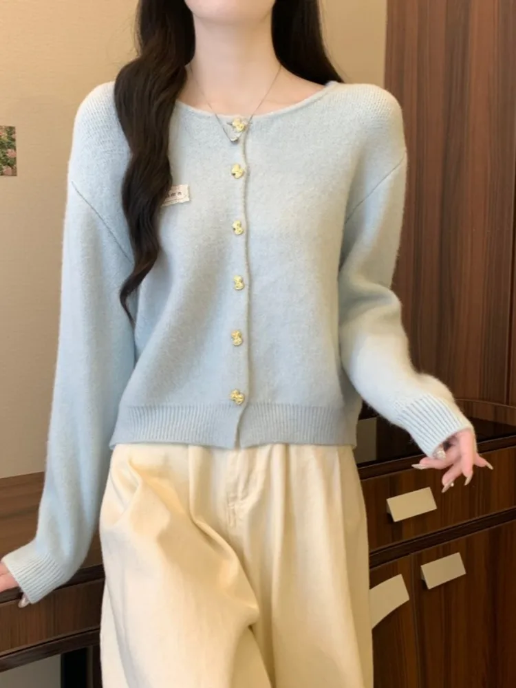 Изящный нежный вязаный кардиган с круглым вырезом и милым бантом пряжкой женский