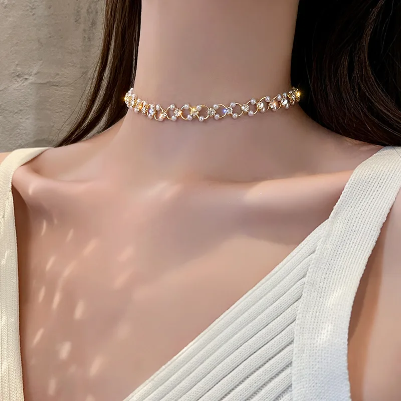 

HIYONG Elegant Crystal Pearl Choker Necklace Unique Design Inlaid Rhinestone Necklaces Korean Style Party Girls Accessories