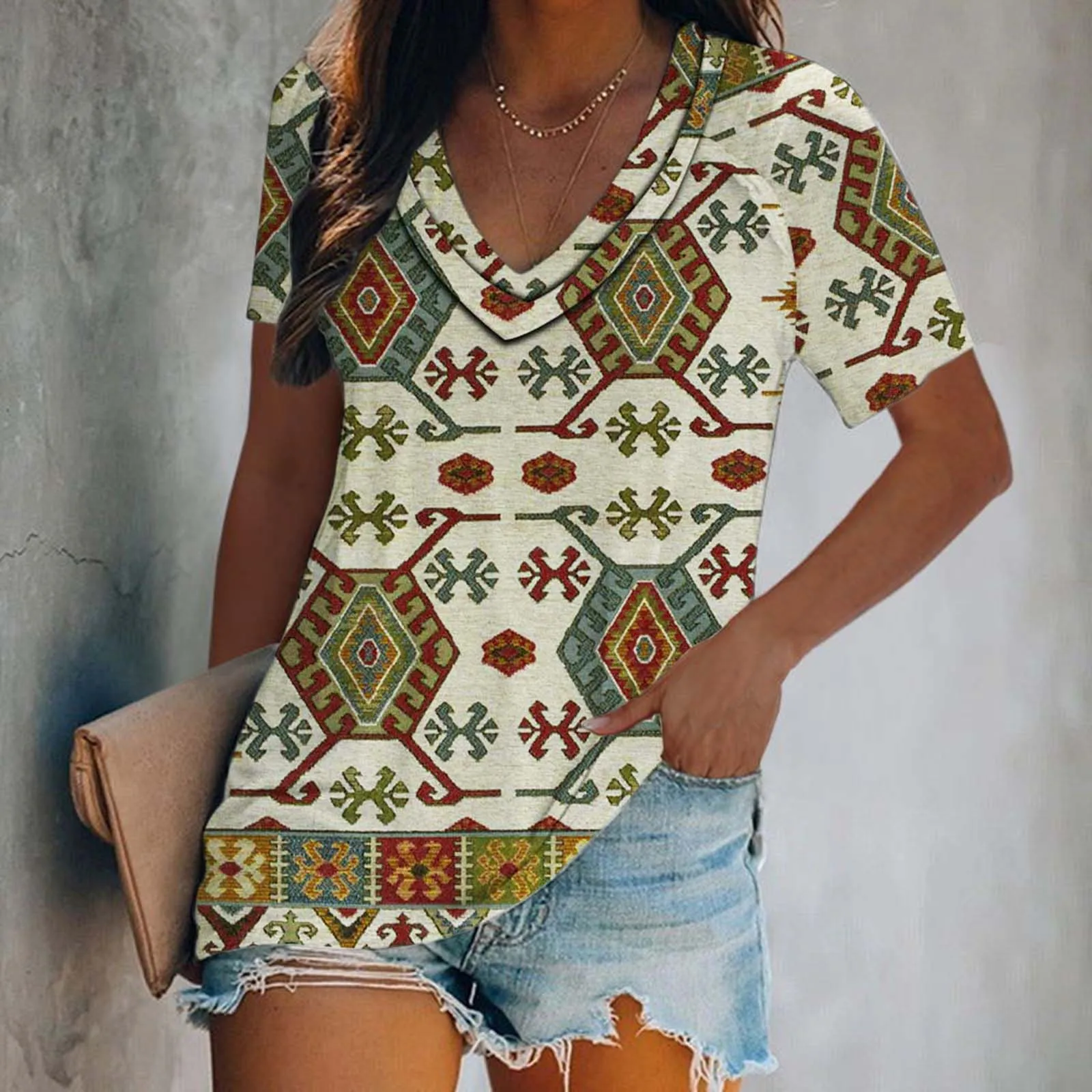 

Женская футболка с V-образным вырезом и принтом в Западном этническом стиле