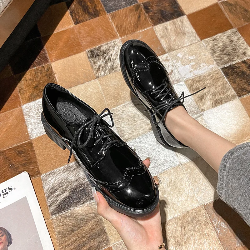 Fashion Women Flat Loafers Shoes British Style Black Thick Sole Soft Sole Work Shoes Lolita Platform Shoes Ladies Shoes