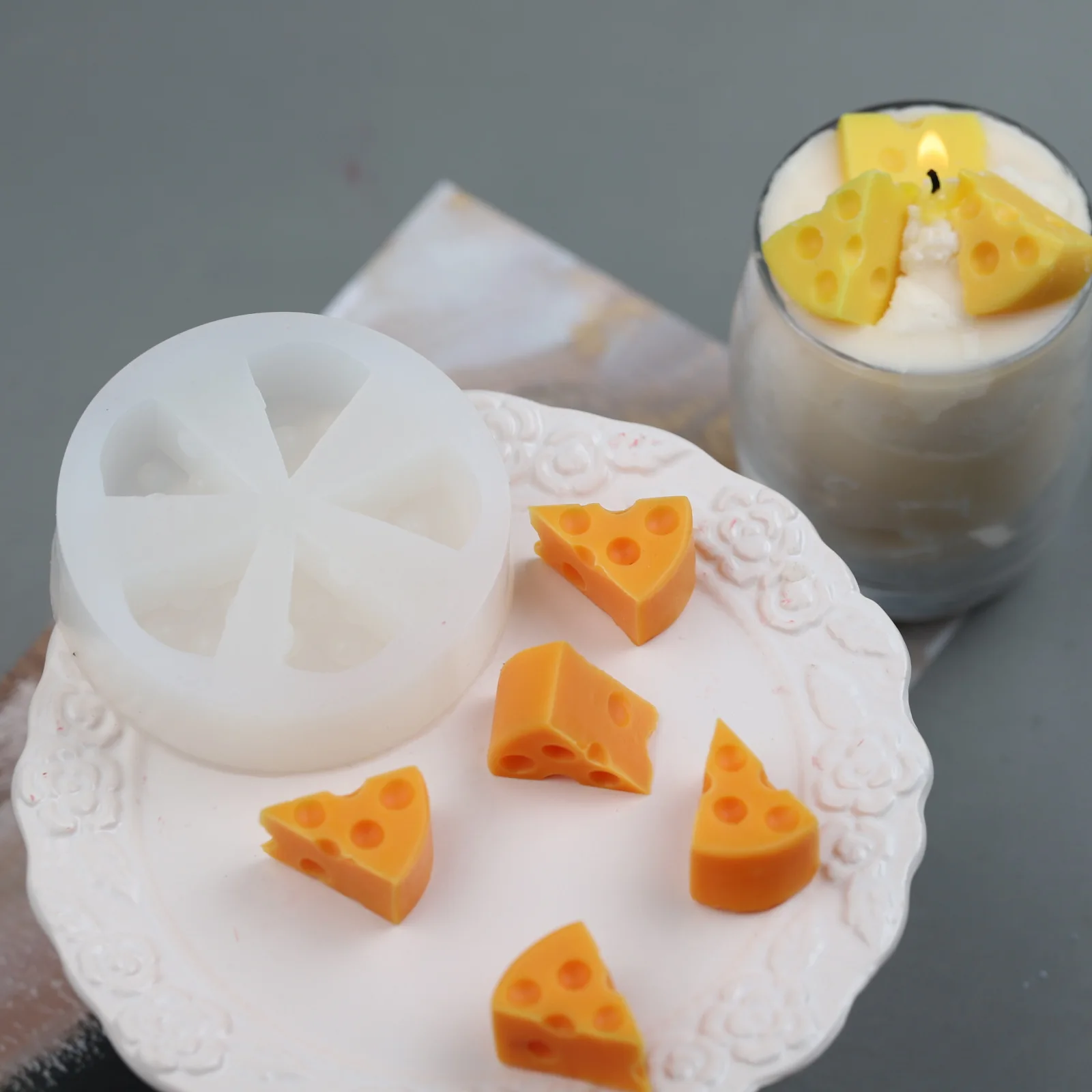 

2023 Новое поступление, маленькая силиконовая форма для ароматизированных свечей с сыром, креативная форма для выпечки шоколада, набор для украшения свечей «сделай сам»
