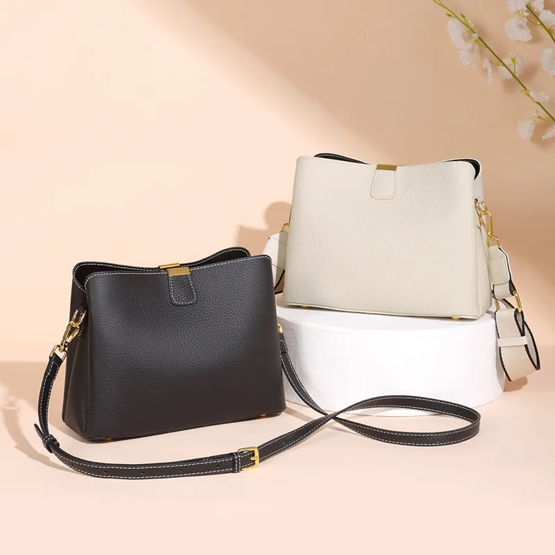 2023 new versatile bucket bag large capacity head layer cowhide crossbody bag soft leather ladies shoulder ba