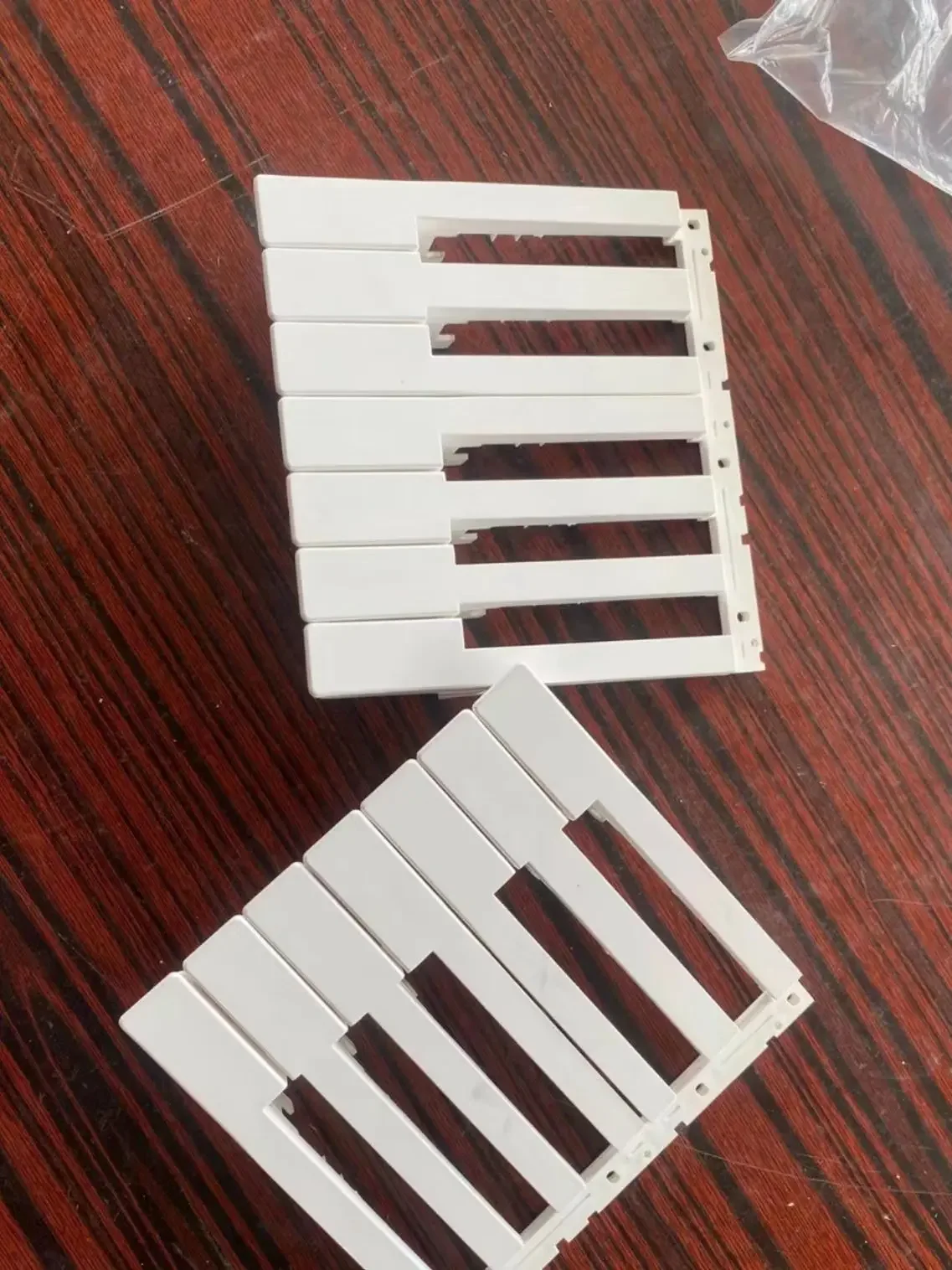 

Белая клавиша для Korg K-25 K-49 K-61 Kross 61 MicroX PA300 PA500 PA600 PA700