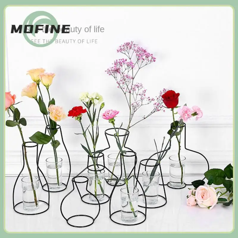 

Black Retro Iron Line Plant Holder Anti-rust Home Decorations For Living Room Decor Creative Diy Ornaments Without Bottle