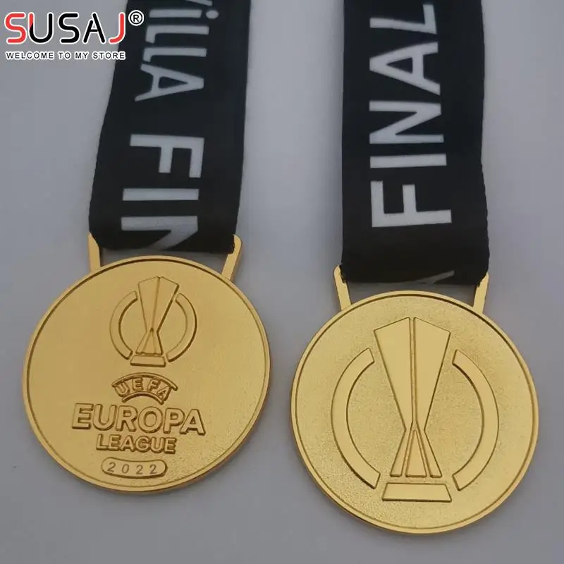 

1pc The Europa League Champions Medal Zinc Alloy Metal Medal Replica Medals Gold Medal Football Souvenirs Fans Collection