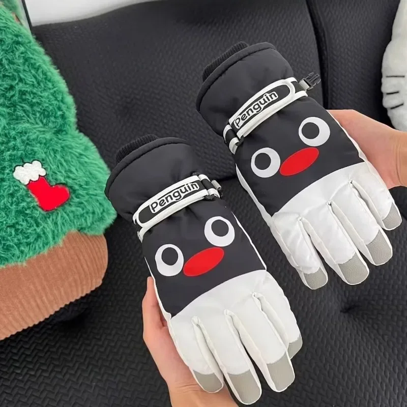 Фото Pingu Pinga мужские и женские зимние лыжные перчатки, водонепроницаемые перчатки для сноуборда с героями мультфильмов, мотоциклетные перчатки для езды на снегу, теплые ветрозащитные перчатки №4