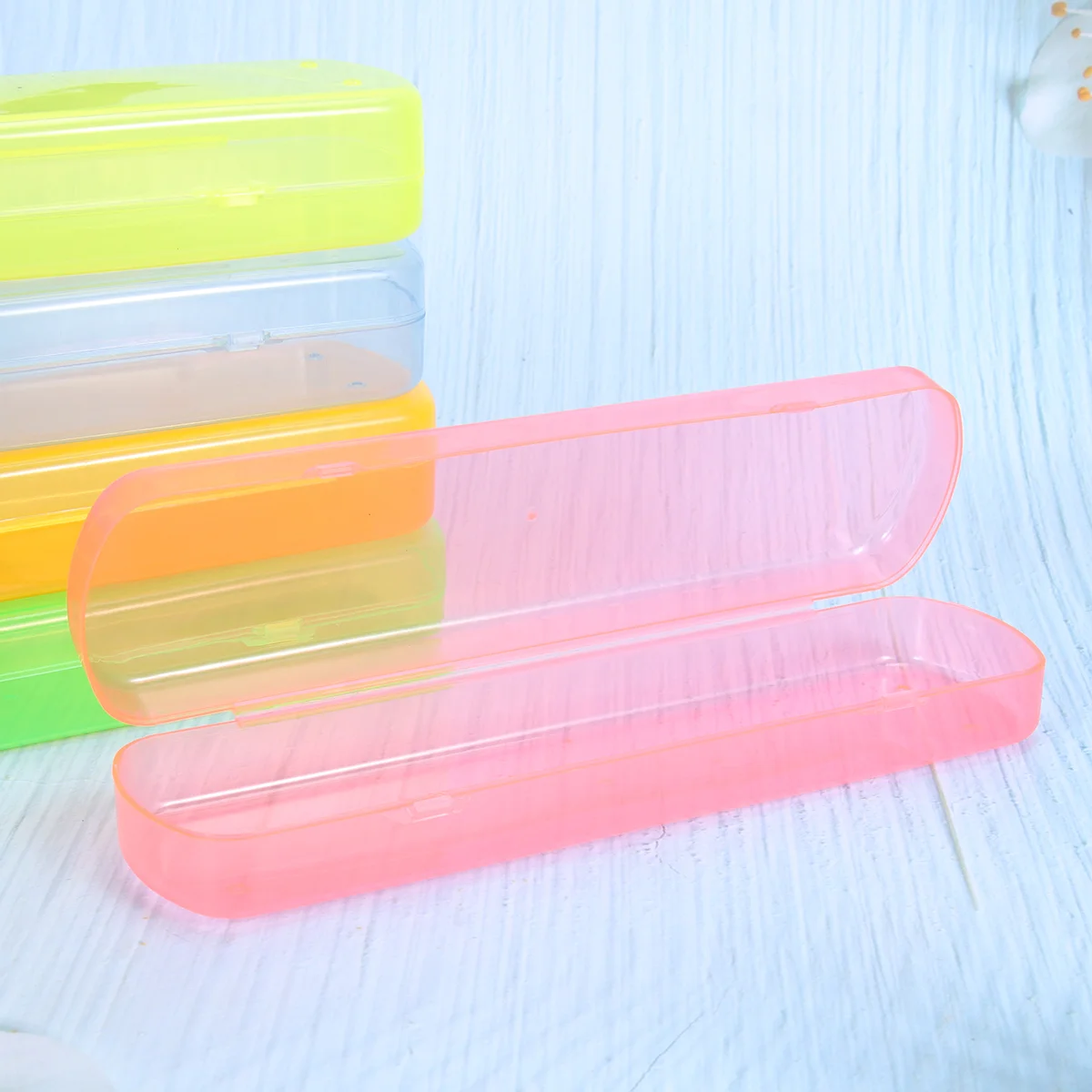 

5pcs Portable Candy Color and Toothpaste Storage Travel Wash Case PP Transparent Holder Box for Traveling Camping
