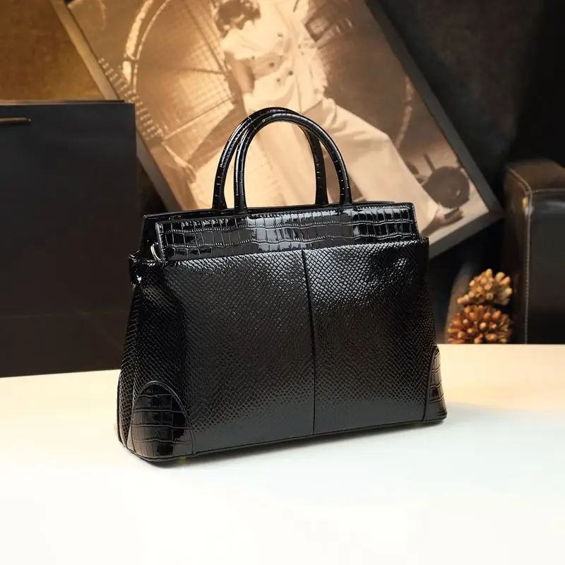 

Новинка 2023 г., модная вместительная горизонтальная квадратная сумка из натуральной кожи со змеиным принтом, современный простой портфель для женщин