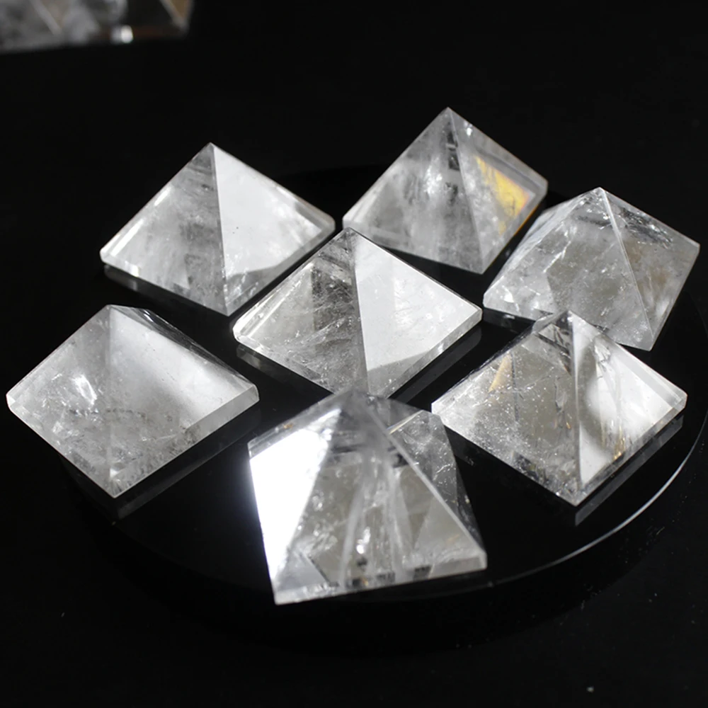 

Mineraali 2-6cm Natural Transparent Clear Quartzs Pyramid Polished White Crystals Reiki Point Tower Pendulum Home Decor Orgonite