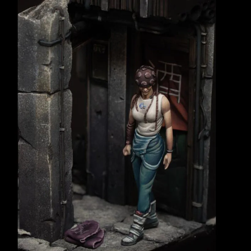 

1/35 modern Female Soldier STAND Resin figure Model kits Miniature gk Unassembly Unpainted