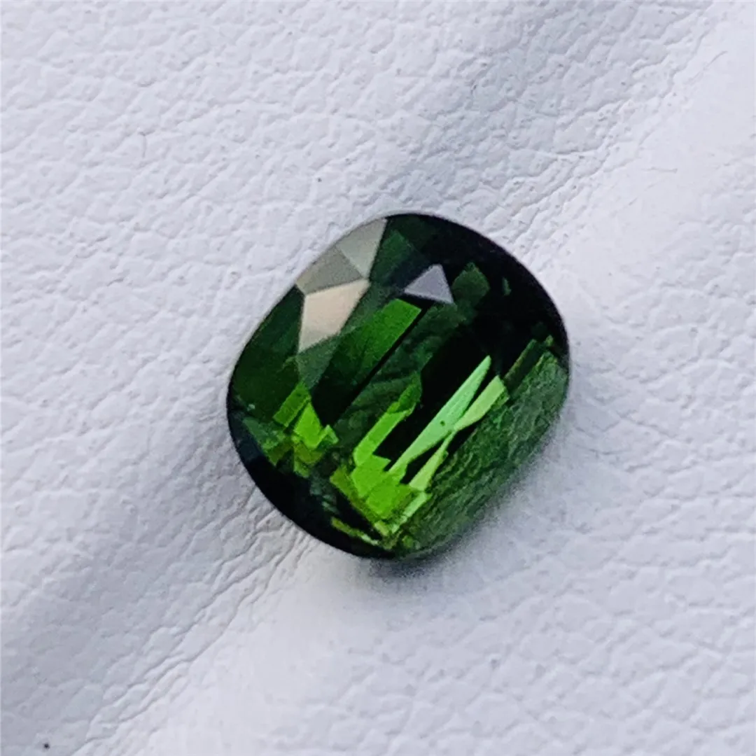 1Pcs/Lot Natural Tourmaline Loose Bare Gemstone Baguette Multiple Faceted Green DIY Material Valet Inlay Jewelry Man Woman