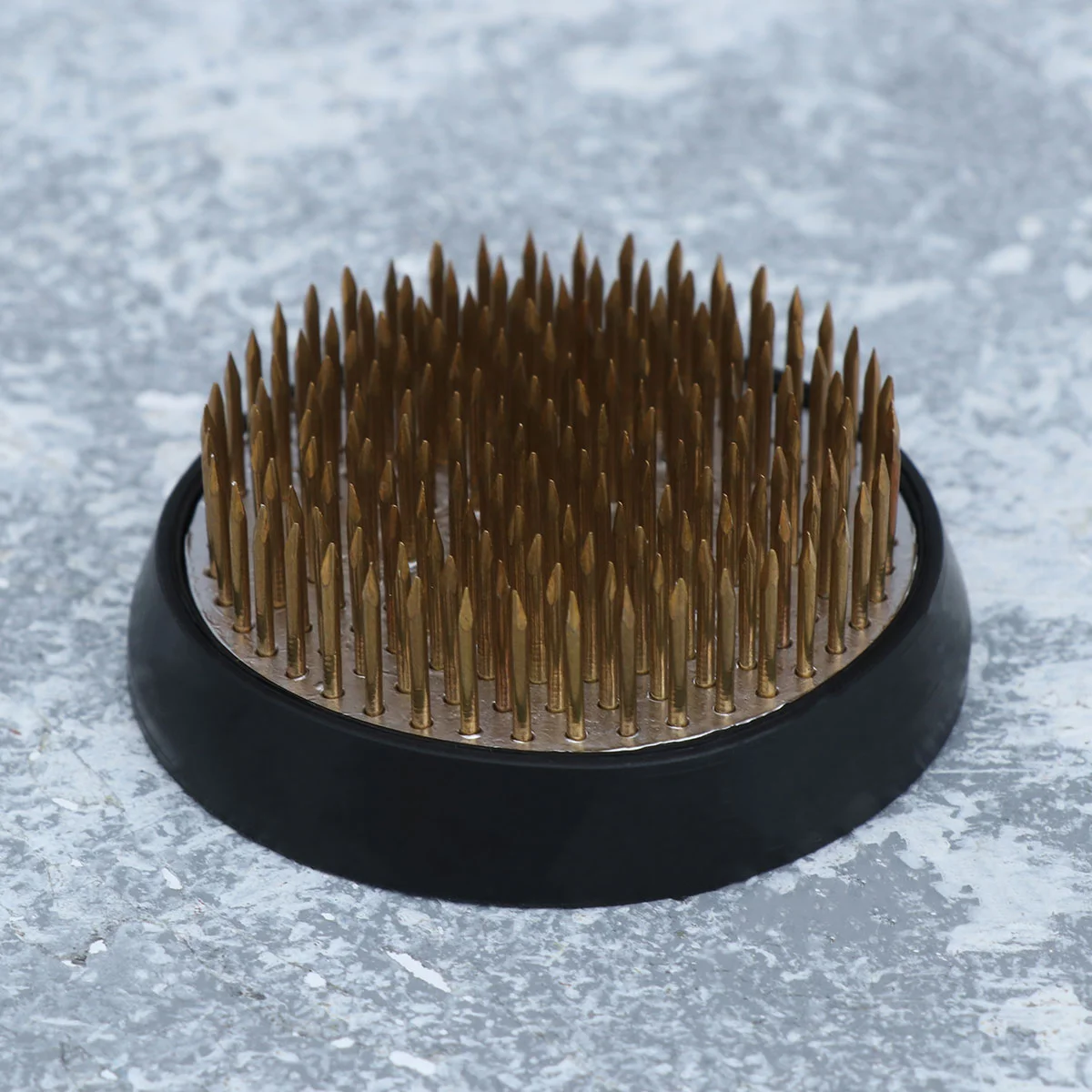 

Flower Frog Holder Pin Floral Kenzan Ikebana Arranger Vase Arranging Arrangement Needle Supplies Vases Round Vintage Japanese