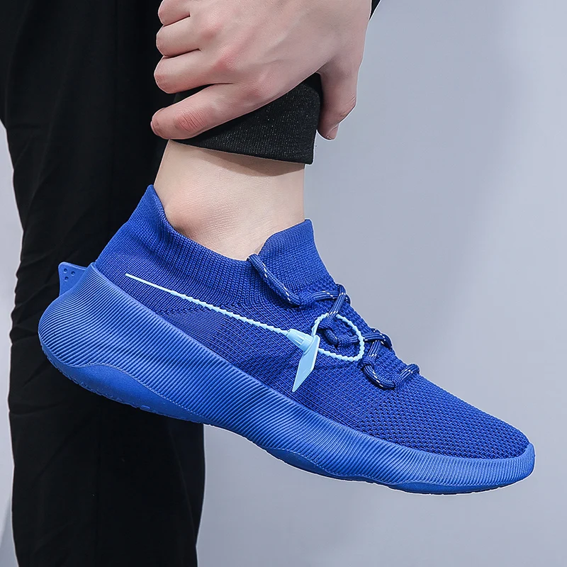 

Fashion Men Socks Shoes Male Lightweight Sneakers Casual Walking Couple Shoes Flying Woven Man Sports Women Zapatillas Hombre