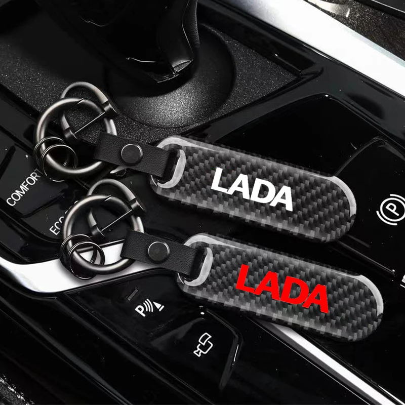Carbon Fiber Custom Car Styling Emblem Keychain Key Chain Rings For LADA Niva 4X4 2121 X Ray Juguete Car Key Holder