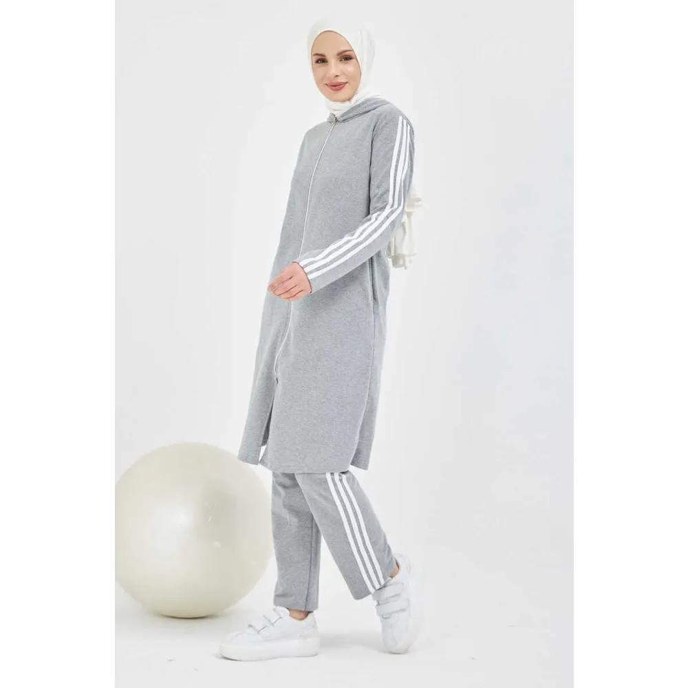

Спортивный костюм для фермуарали, серого цвета, TRN1018
