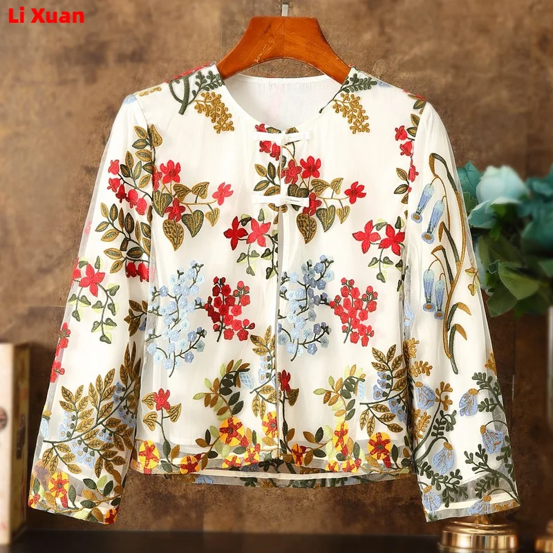 

New Spring and Autumn Chiffon 3D Tied Flower Small Fragrance Round Neck Small Age Reducing Sequin Embroidered Short Coat