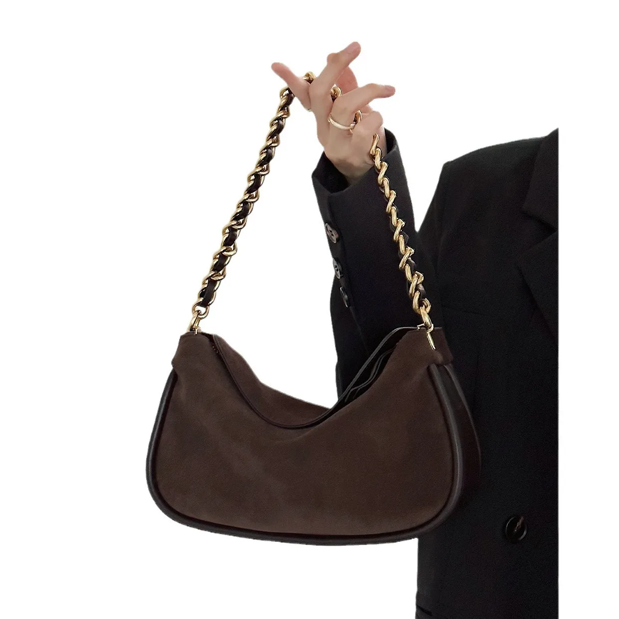 Рисунок 5 - Роскошная брендовая сумка из воловьей кожи на цепочке