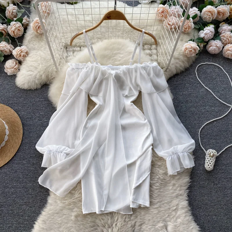 

Женское шифоновое мини-платье с рюшами, длинным рукавом и вырезом лодочкой