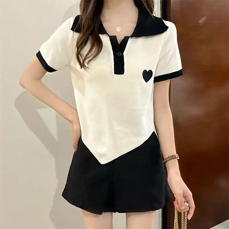 

Женская Асимметричная короткая блузка, Новинка лета 2023, Корейская версия цветной рубашки-поло с воротником и короткими рукавами, белая футболка с надписью love