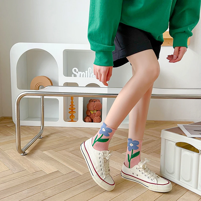 1 Pair Women Socks Japanese Korean Style Cartoon Flower Candy Color Harajuku Kawaii Mid Tube Socks Breathable Casual Short Socks