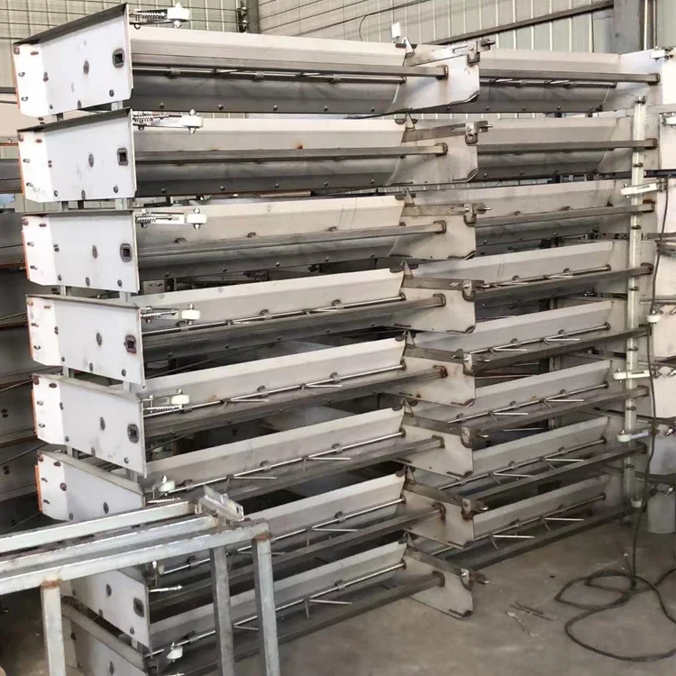 Автоматический очиститель курицы для птицы с длительным сроком службы скребок