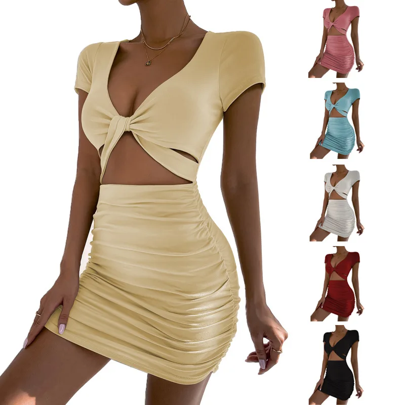 

Spring/Summer 2022 New Women's Dresses, Short Sleeve Sexy V-Neck Reveal Waist Bag Hips Smocked Mini Skirt