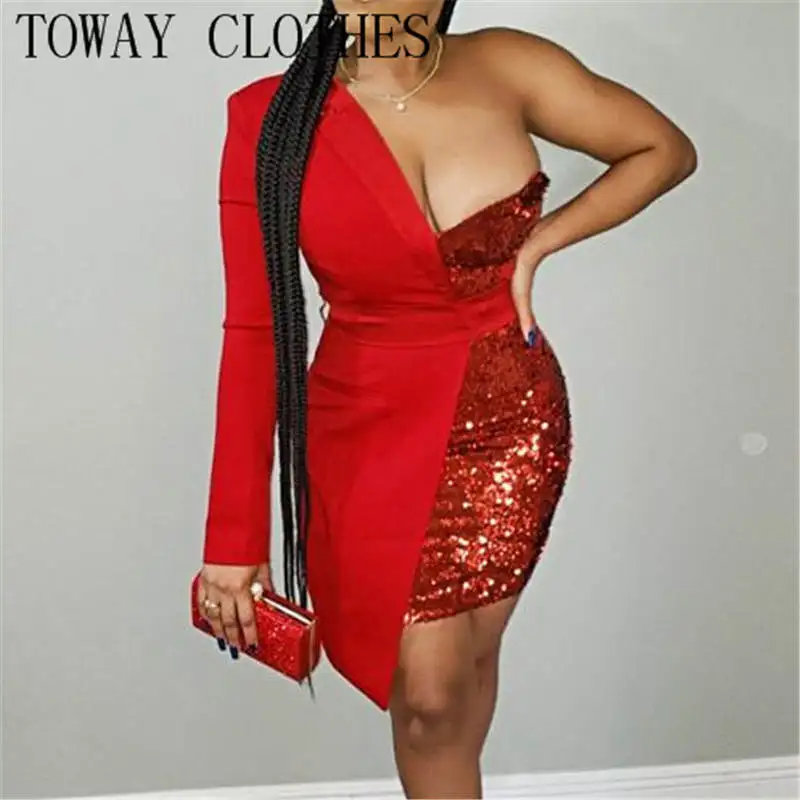 Женское платье с одним открытым плечом вечернее лоскутное блестками облегающие