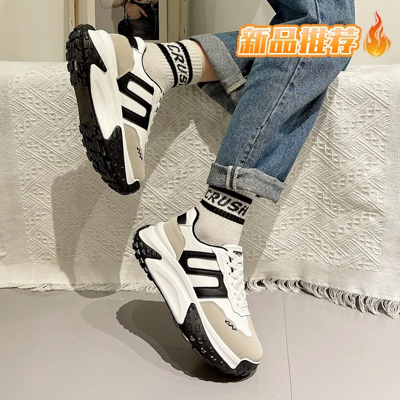

Leather thick soles torre sneaker shoes for women in the spring and autumn 2023 brim joker little heighten casual shoes