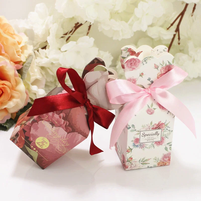 

24pcs New Small Flower Gift Bag Box for Party Baby Shower Paper Candy Boxes Package/Wedding Favours Chocolates Boxes With Ribbon