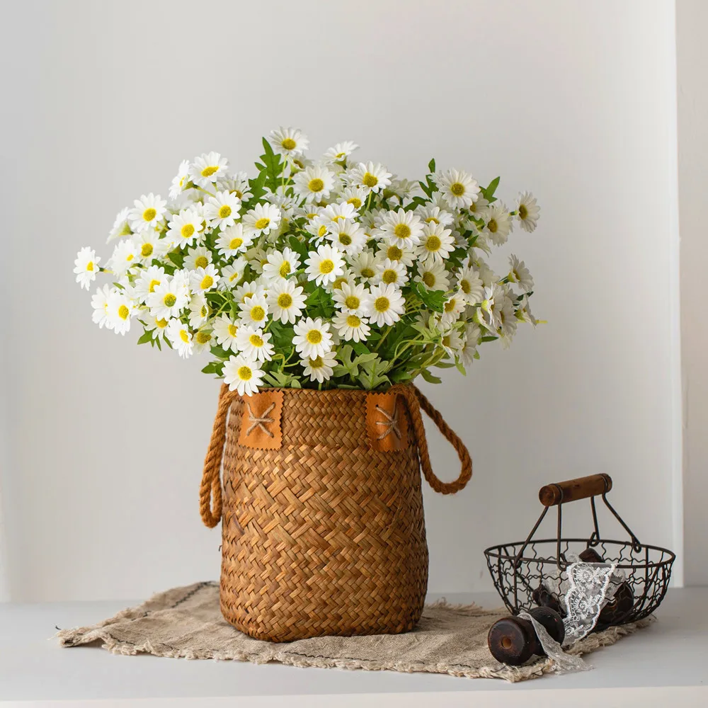 

20 Simulated Flowers Long Stem Small Daisies Silk Flowers Home Photography Decorations Small Wild Chrysanthemums