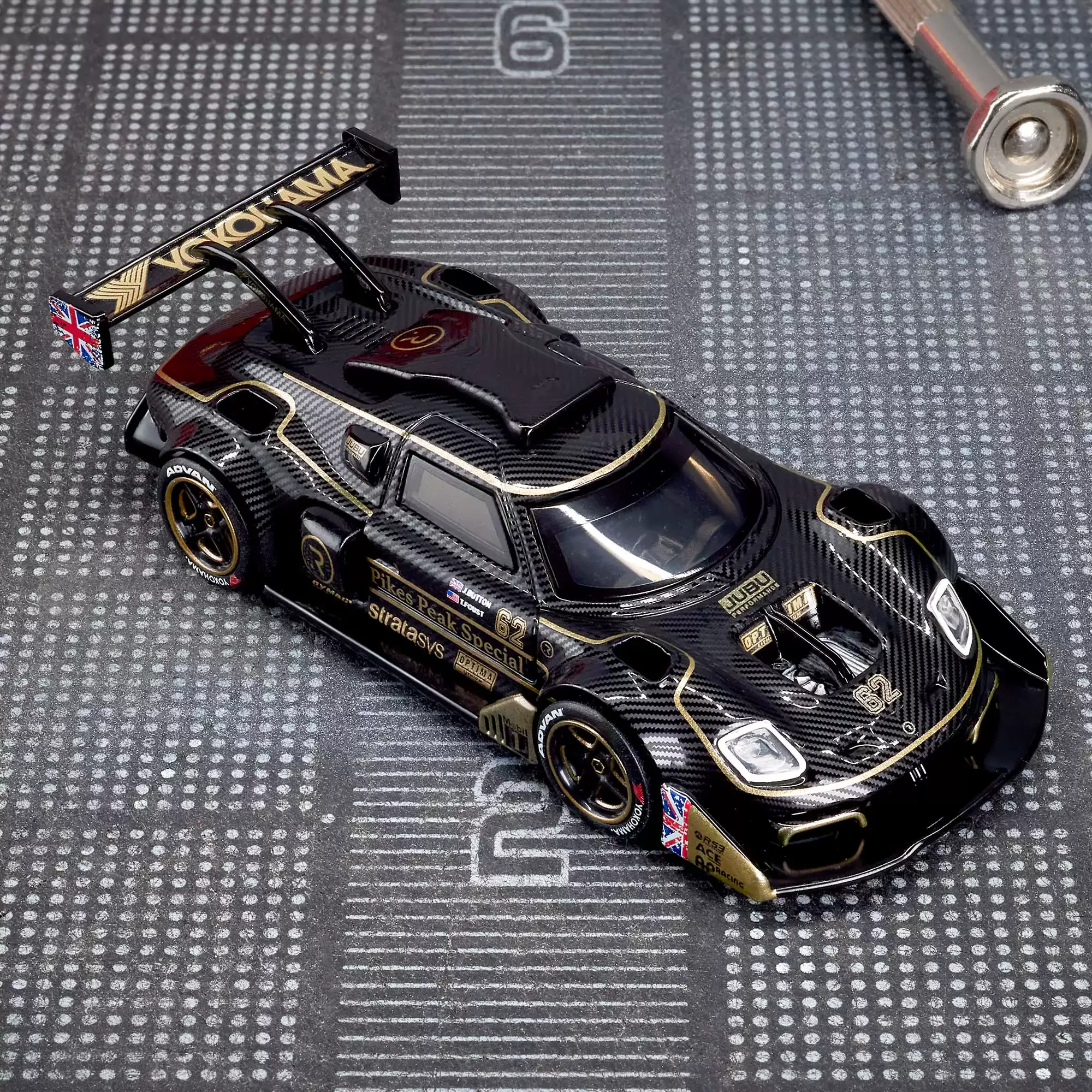Фото Коллекционная модель Hot Wheels Elite 1:64 Radford Type 62-2 Pikes Peak Co Branded Lotus Retro Supercar, литая под давлением, гоночная, коллекционная, сувенир, подарок №4