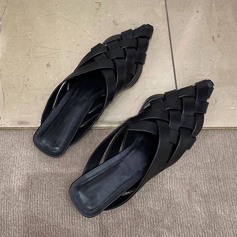 Elegant Women's Slippers 2023 Summer Sandal for Women Luxury Brand Female Outwear Footwear Fashion Shallow Pointed Slides Ladies