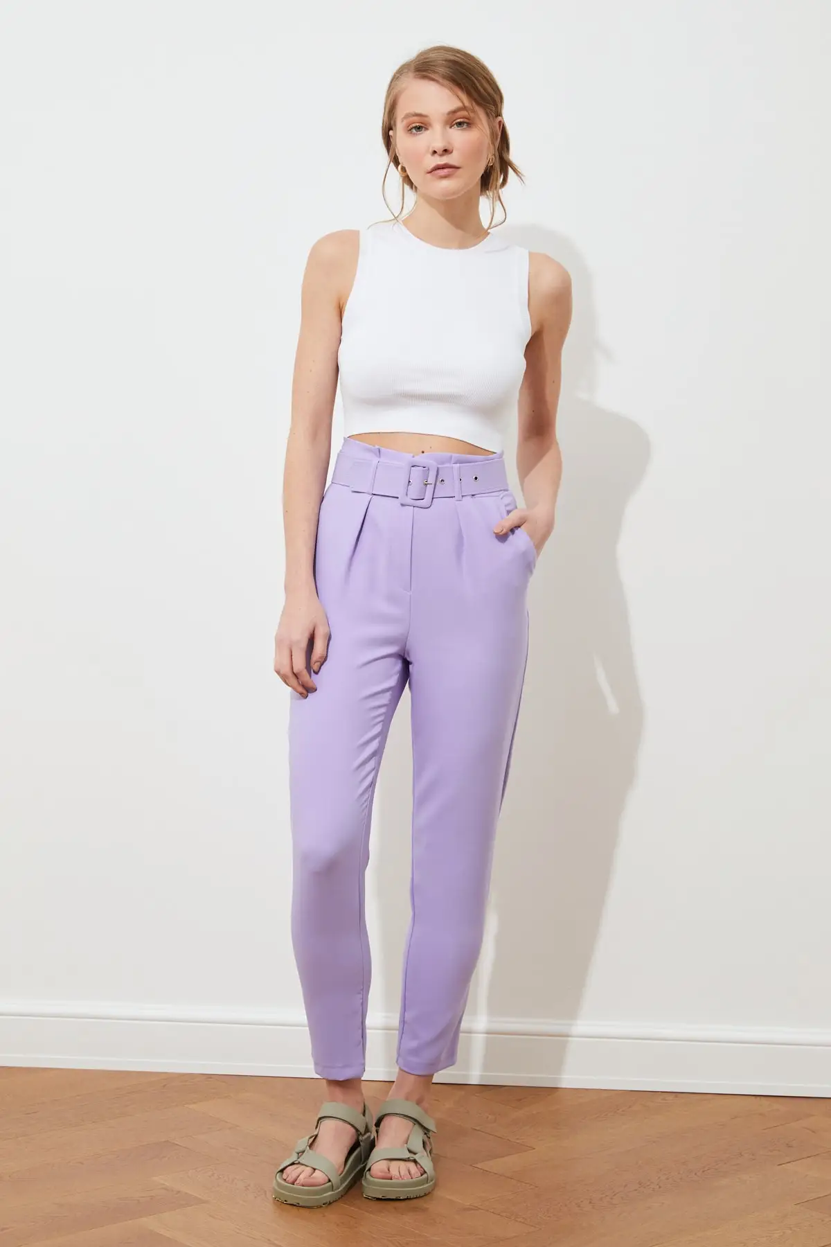 

Trendyol Belt Detail Pants TWOSS20PL0354