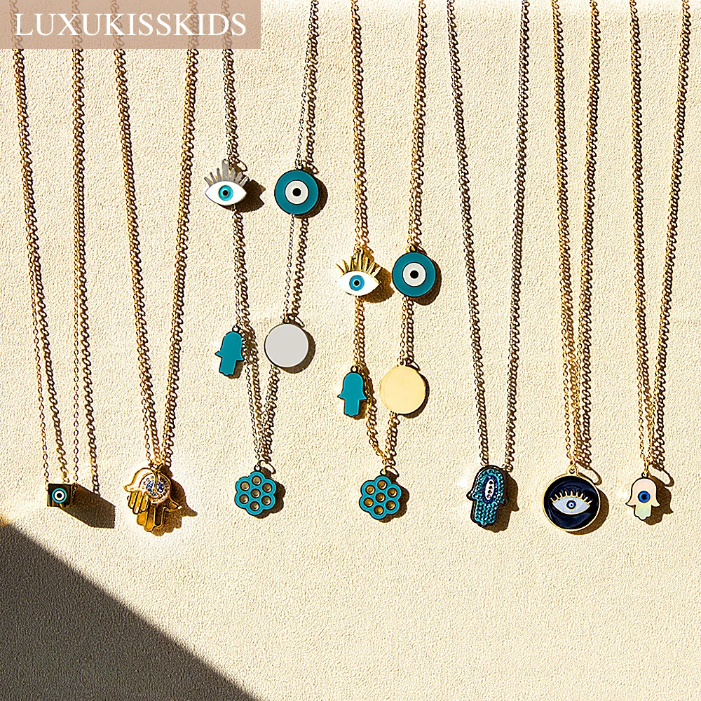 Ожерелье LUXUKISSKIDS Turkish Eyes Hiphop из нержавеющей стали с синими оберегами Злого Глаза, хамсой и рукой Фатимы в стиле эстетической ювелирии.